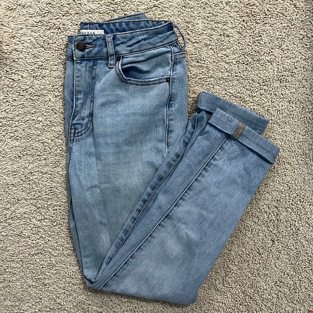 ⭐️ $25 for 2 ⭐️ EUC PacSun Light Wash Mom Jeans Size 24